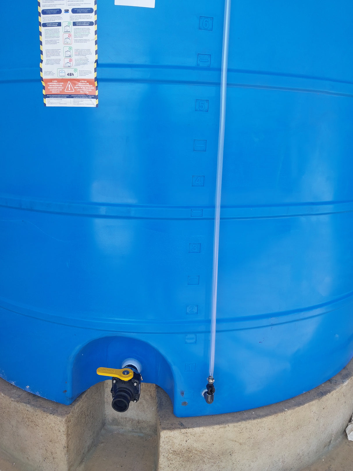 TANQUE VERTICAL REFORZADO 1,5 5000L FERTINOVA PE